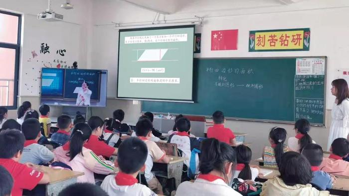 初中英语试讲万能模板_初中音乐试讲万能模板_小学音乐试讲万能模板